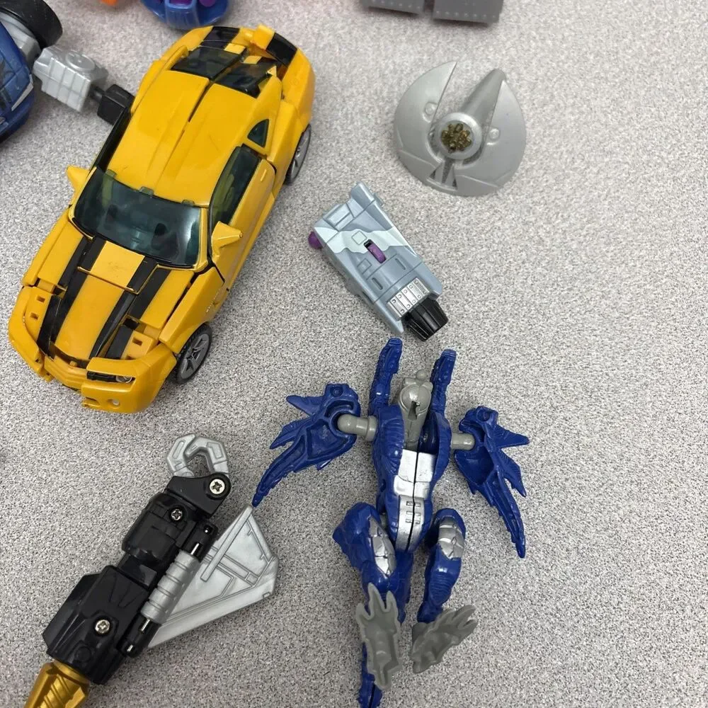 Transformers Lot of Incomplete Figures For Parts Pieces - As Is lot